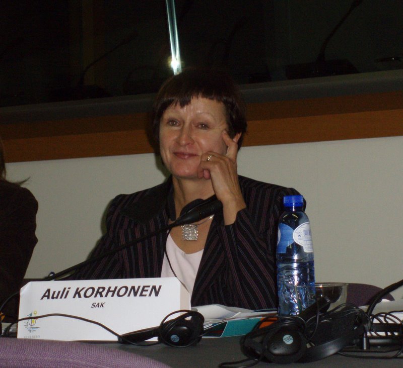 kokouksessa.jpg